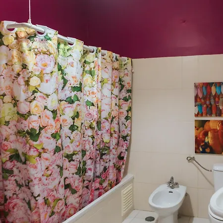 Aquilla Family 305 * Lisbon