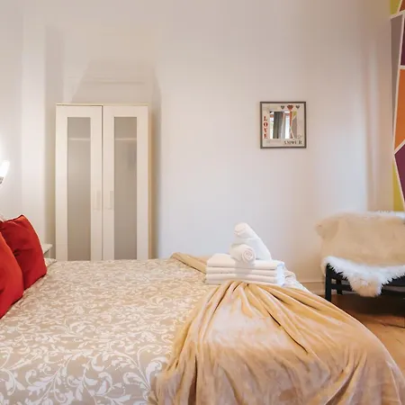 Homestay Aquilla Family 305 Lisbon