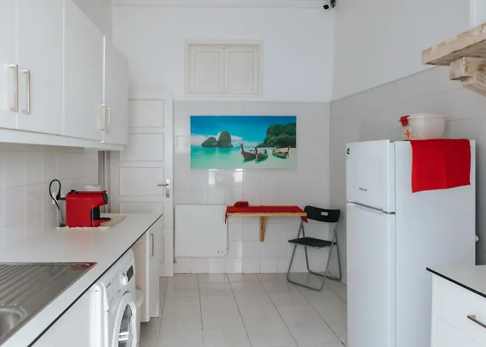 Aquilla Family 305 * Lisboa